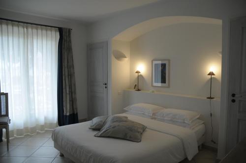 Hotel Villa Les Rosiers Grimaud Exterior foto